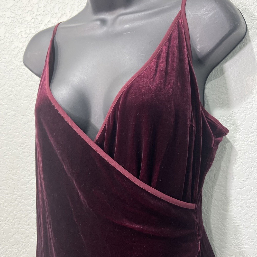 Adelyn Rae Dress Women L Burgundy Silk Blend Velvet‎ Faux Wrap Ruched FD3316L - Picture 2 of 9